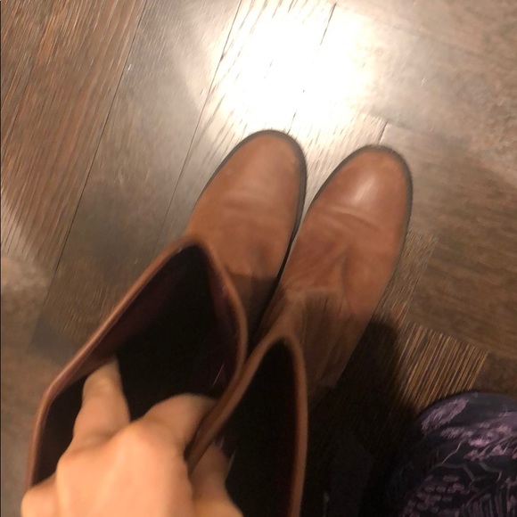 Chanel riding boot - Picture 2 of 5